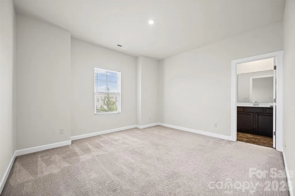 4523 Collingham Drive Charlotte NC 28273