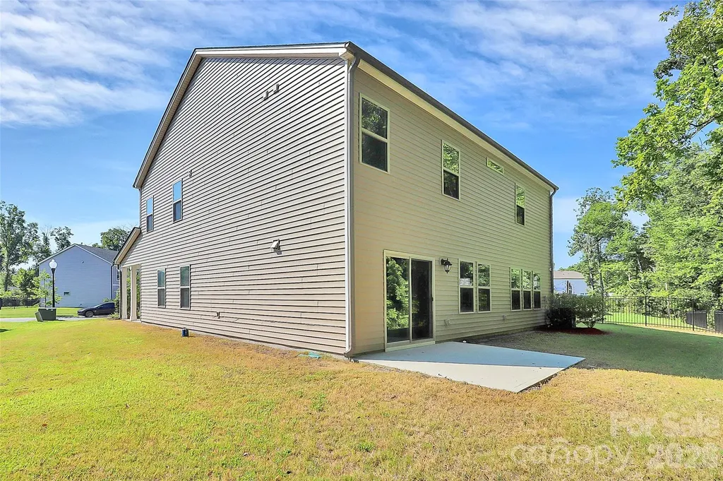4523 Collingham Drive Charlotte NC 28273