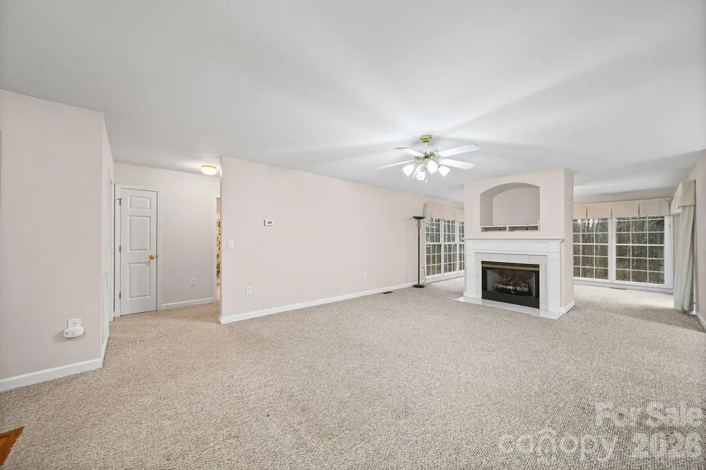 410 W Elm Street Wingate NC 28174