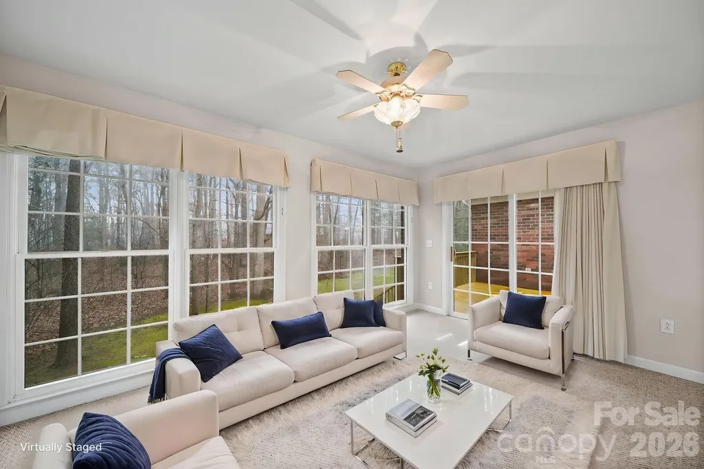 410 W Elm Street Wingate NC 28174