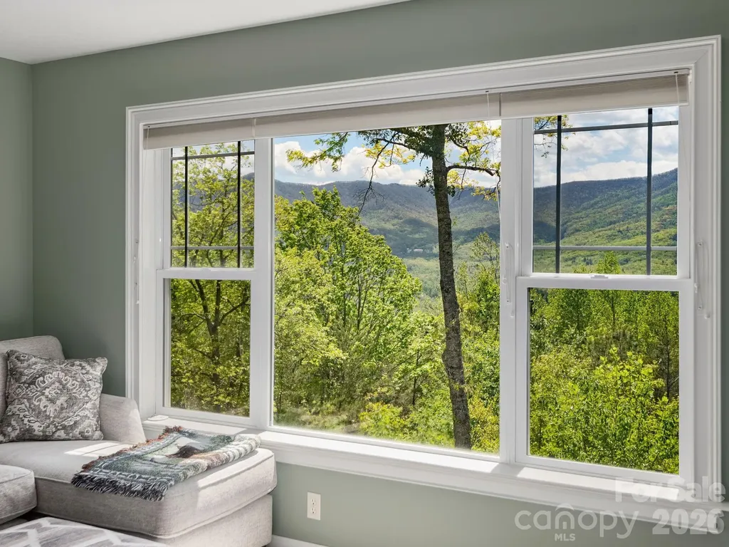 43 Galax Lane Black Mountain NC 28711