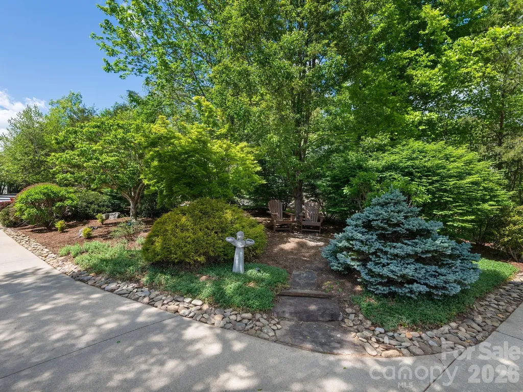 43 Galax Lane Black Mountain NC 28711