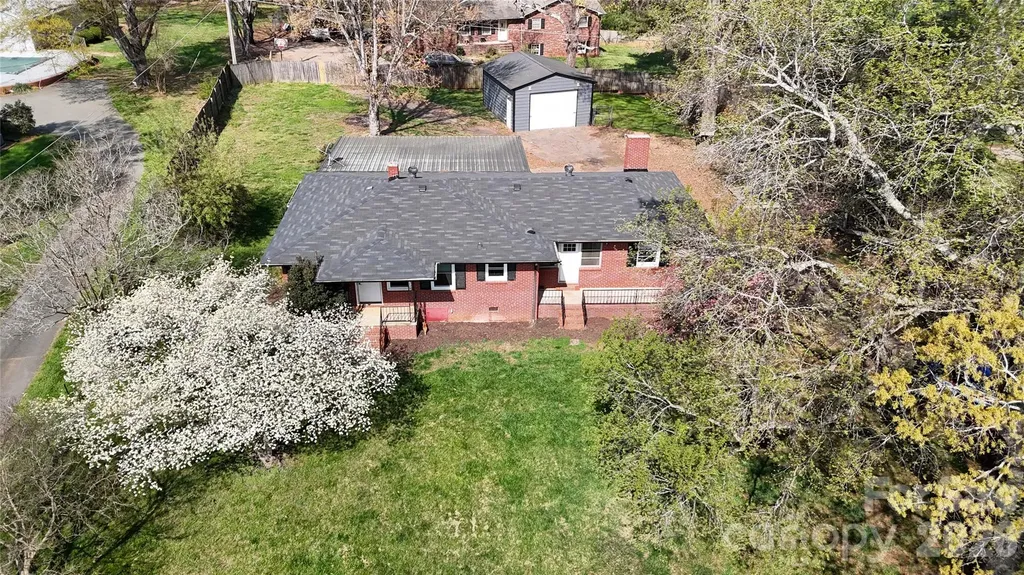 2988 Laboratory Road Lincolnton NC 28092