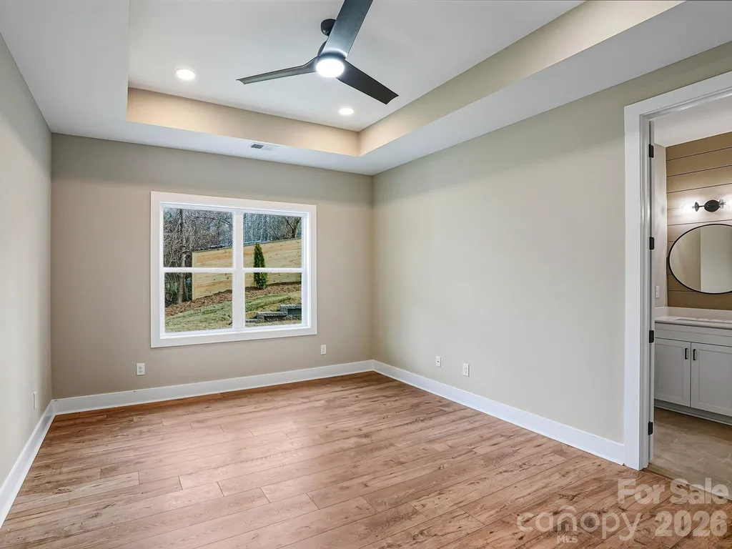 118 Chapel Crossing Lane Weaverville NC 28787