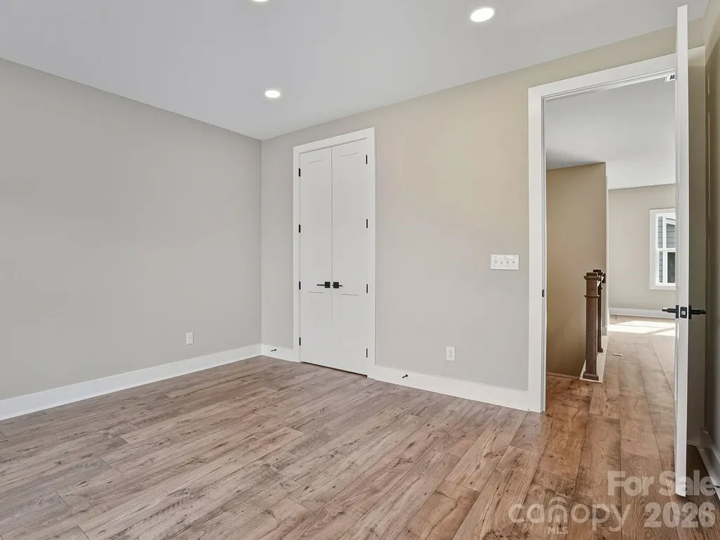 118 Chapel Crossing Lane Weaverville NC 28787