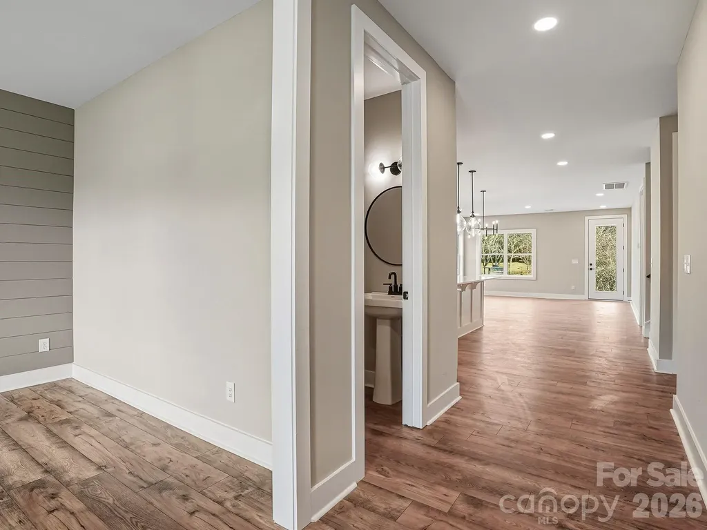 118 Chapel Crossing Lane Weaverville NC 28787