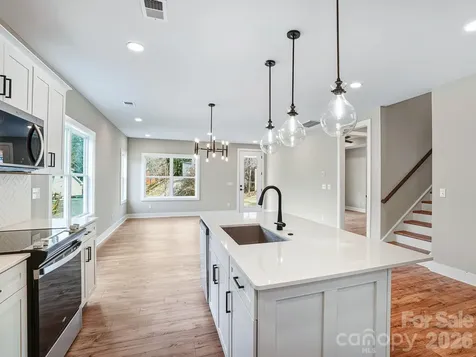 118 Chapel Crossing Lane Weaverville NC 28787