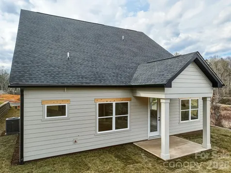 118 Chapel Crossing Lane Weaverville NC 28787