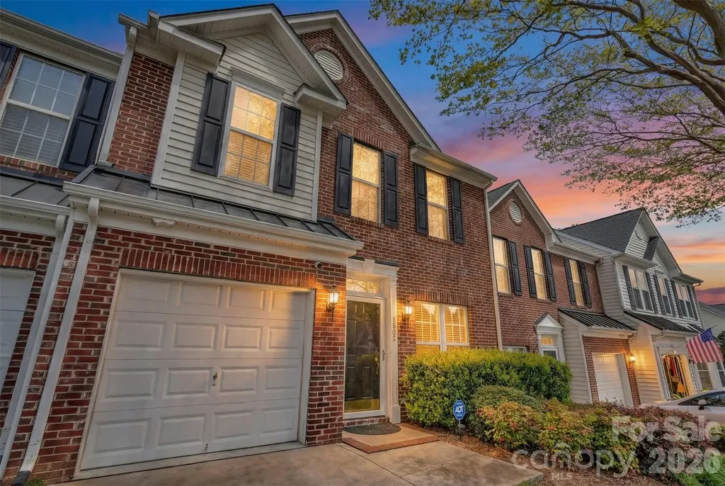 1802 Robinwood Village Drive Gastonia NC 28054