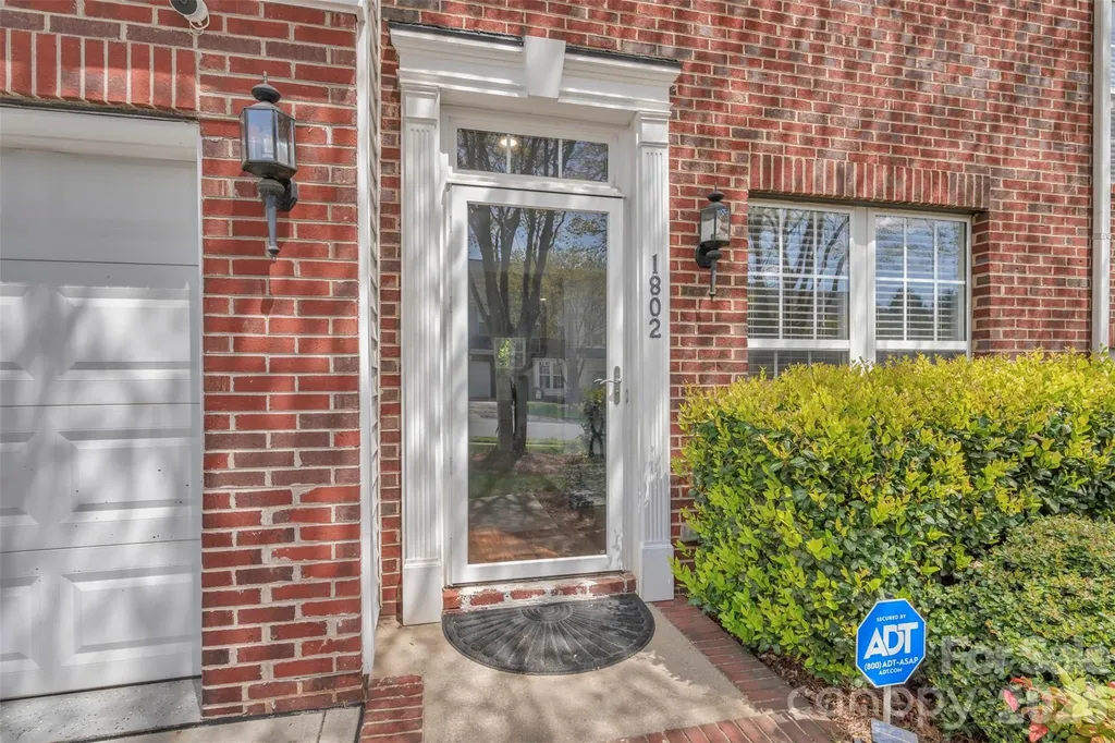 1802 Robinwood Village Drive Gastonia NC 28054