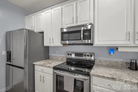 1802 Robinwood Village Drive Gastonia NC 28054