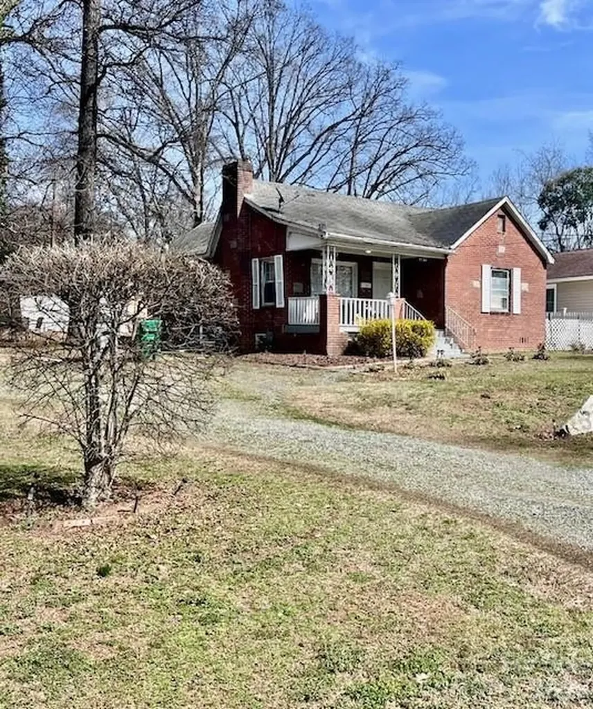 3724 Alabama Avenue Charlotte NC 28216