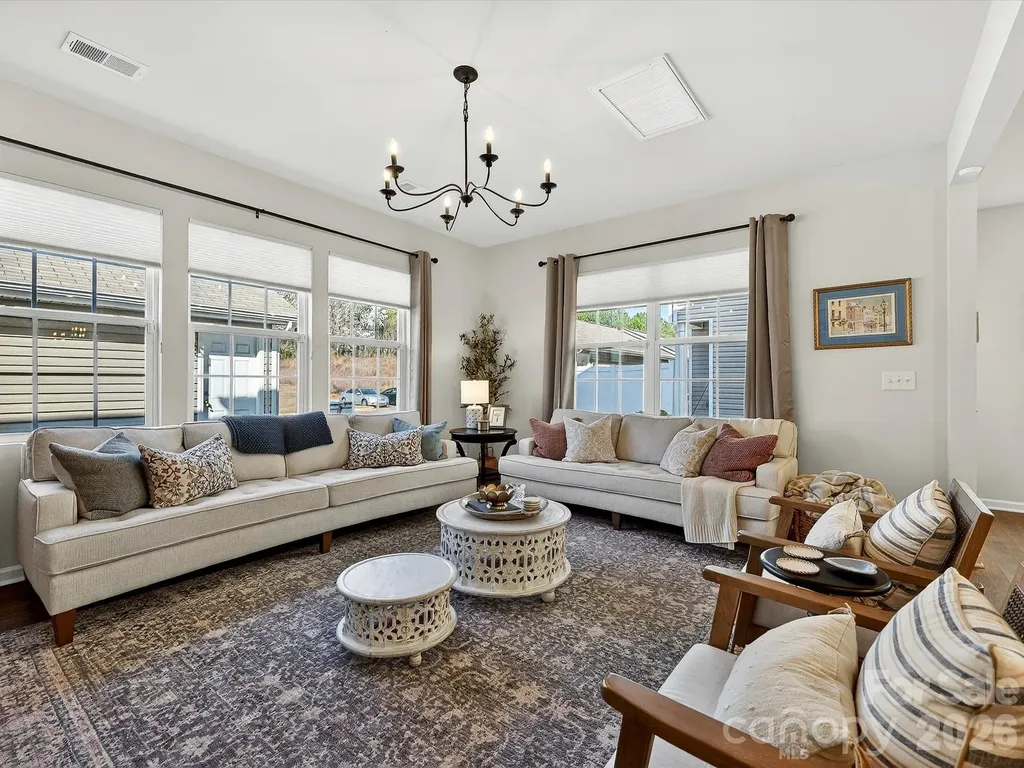 15748 Country House Street Charlotte NC 28273