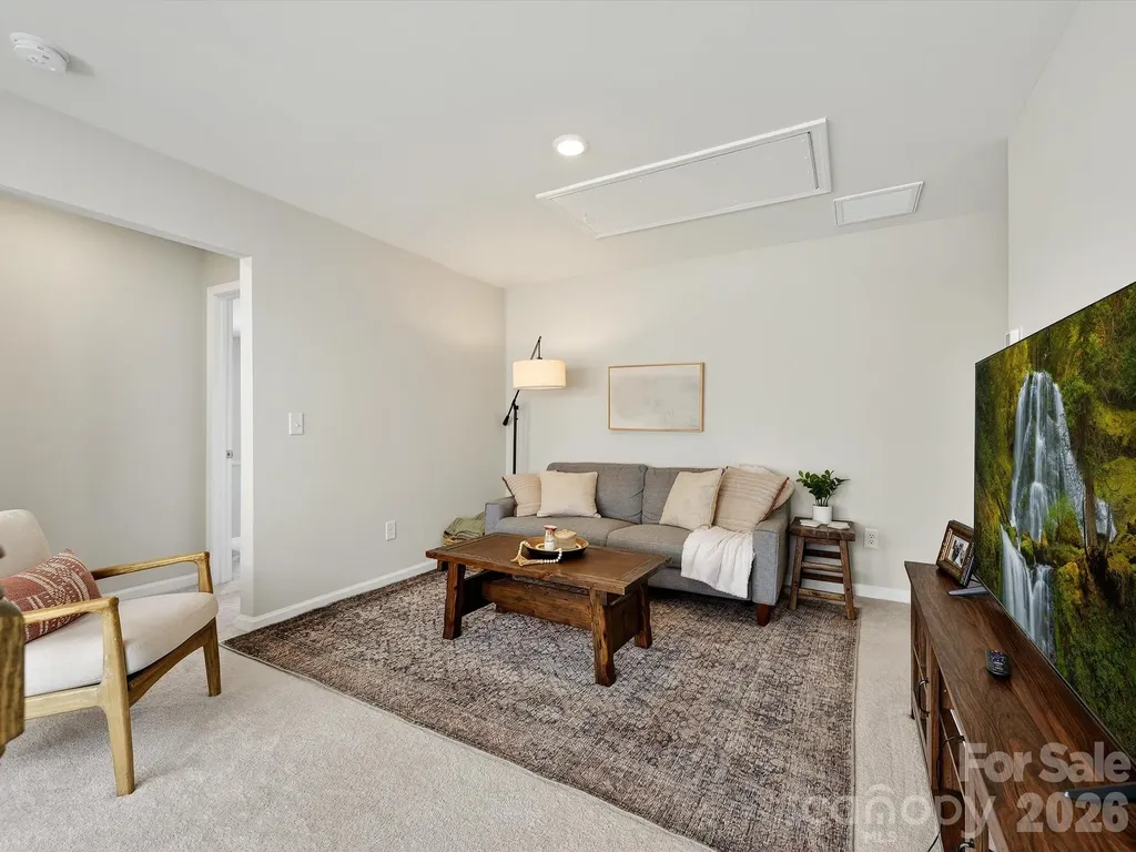15748 Country House Street Charlotte NC 28273