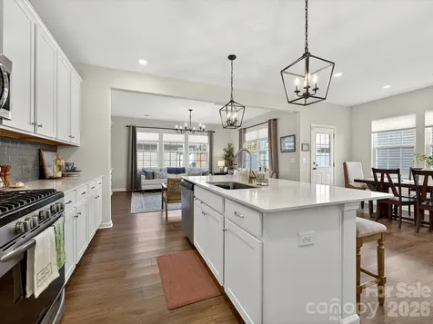15748 Country House Street Charlotte NC 28273