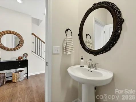 15748 Country House Street Charlotte NC 28273