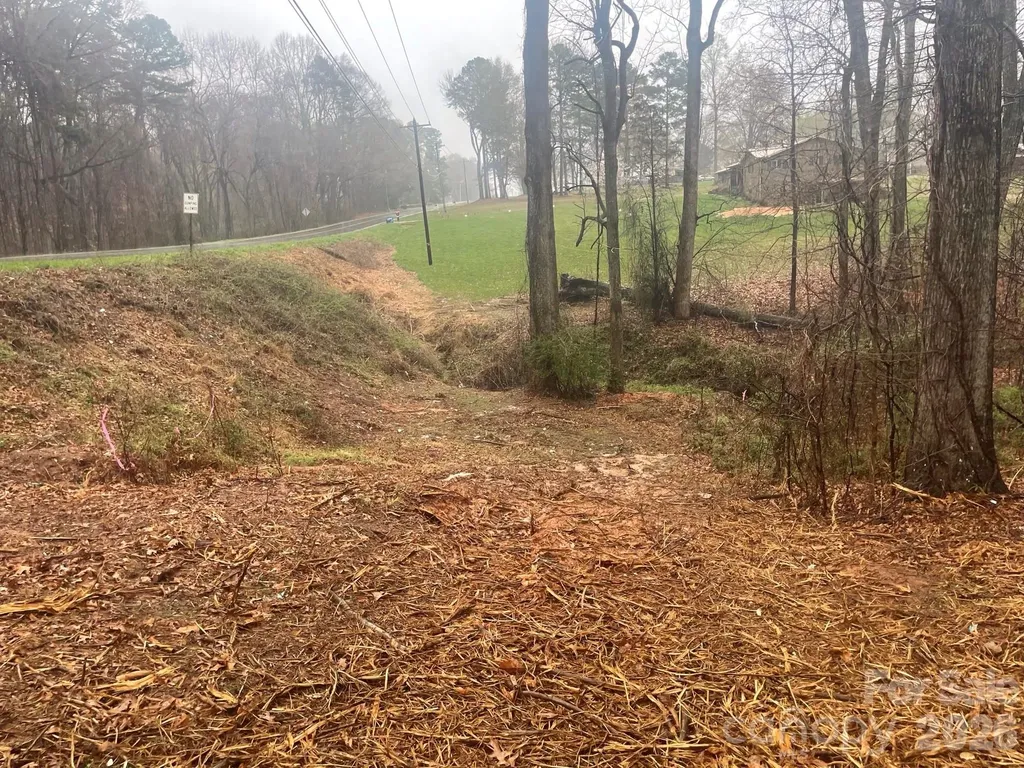 1502 Mount Ulla Highway Mooresville NC 28115