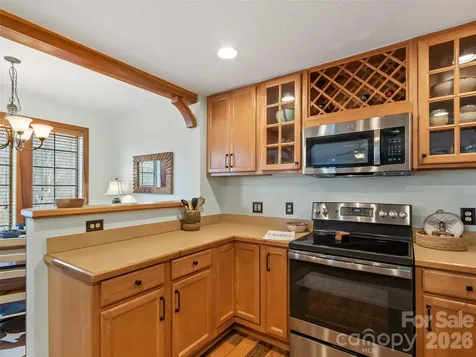 222 Creekside Way Burnsville NC 28714