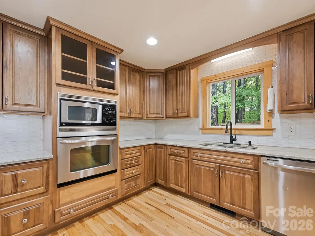 364 Lee Street Sylva NC 28779