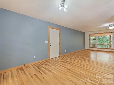 364 Lee Street Sylva NC 28779