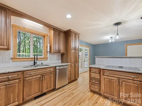 364 Lee Street Sylva NC 28779