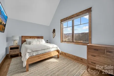 52 Great Sky Court Banner Elk NC 28604