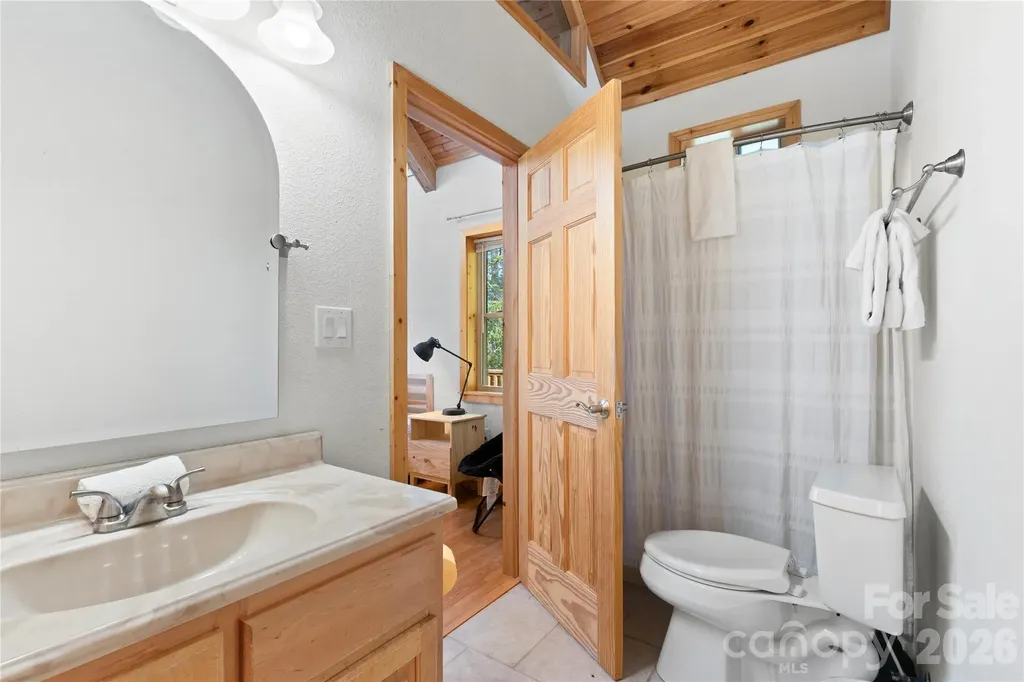 273 Rhododendron Road Almond NC 28702