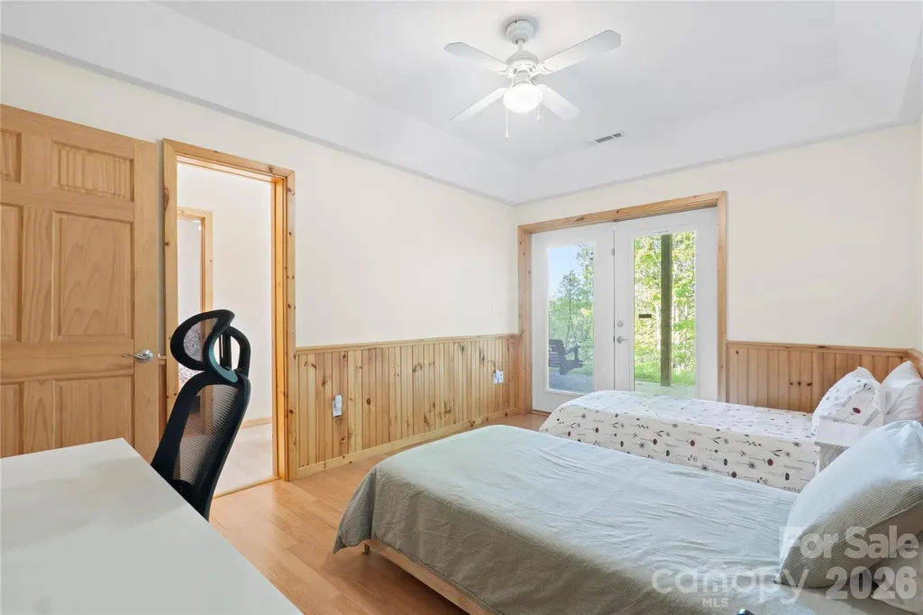 273 Rhododendron Road Almond NC 28702