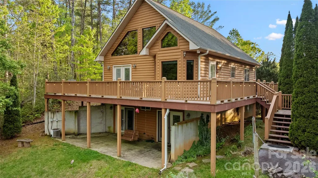 273 Rhododendron Road Almond NC 28702