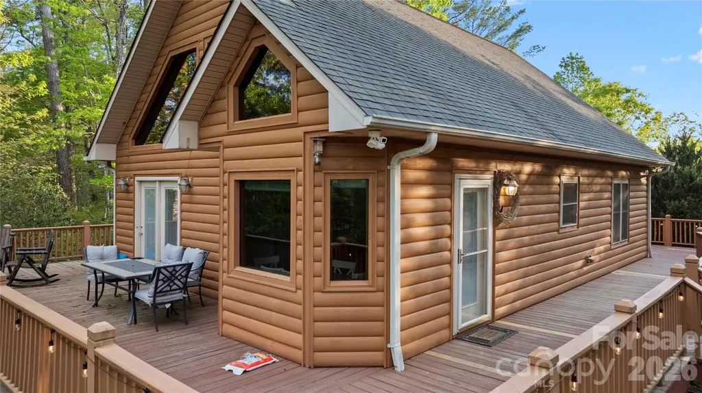 273 Rhododendron Road Almond NC 28702