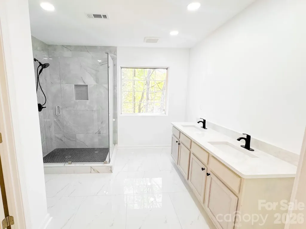12224 Sutters Hill Court Charlotte NC 28269