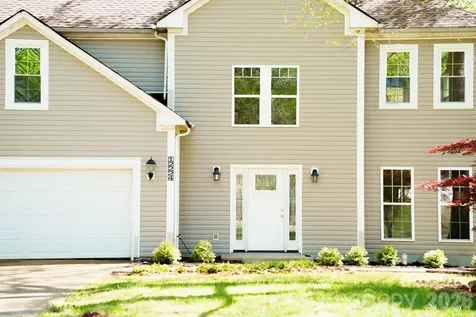 12224 Sutters Hill Court Charlotte NC 28269