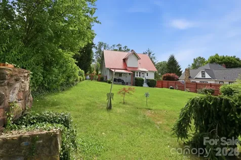 129 Mears Avenue Canton NC 28716