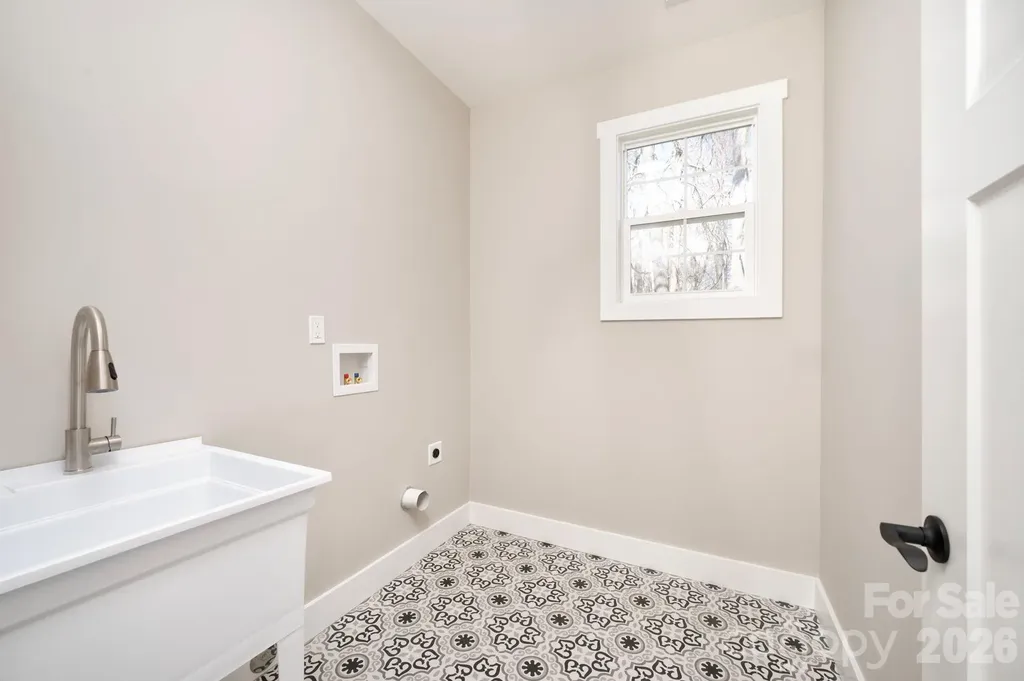 9 Myrtle Lee Cove Arden NC 28704