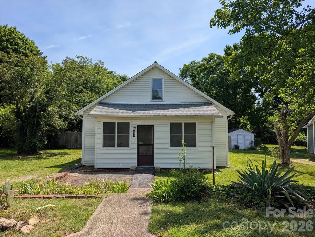 633 S Eastway Drive Troutman NC 28166