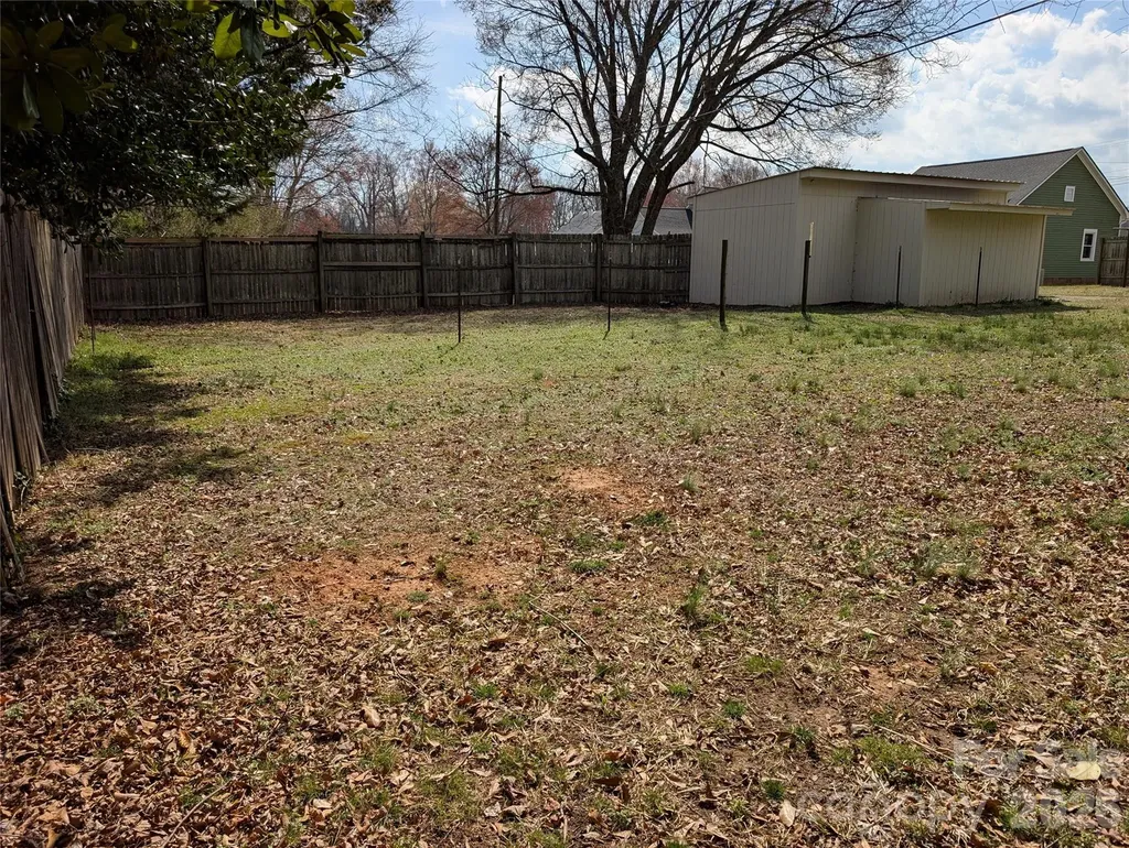 633 S Eastway Drive Troutman NC 28166