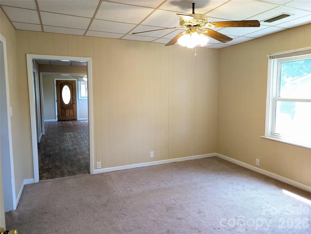 633 S Eastway Drive Troutman NC 28166