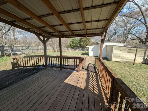 633 S Eastway Drive Troutman NC 28166
