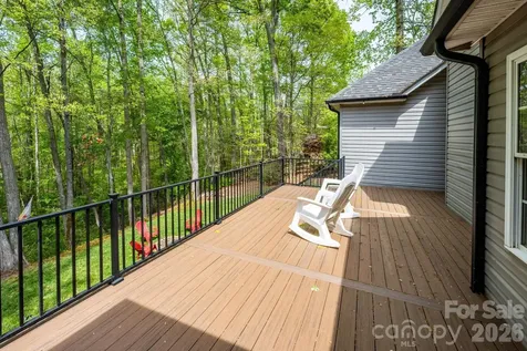 7867 Golf Course Drive N Denver NC 28037