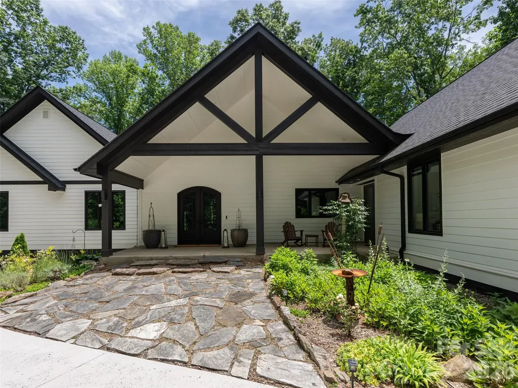 508 Avery Creek Road Arden NC 28704