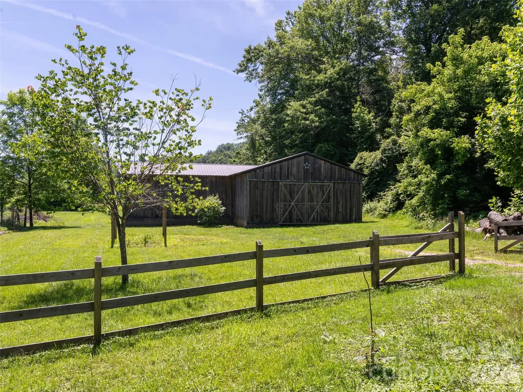 508 Avery Creek Road Arden NC 28704