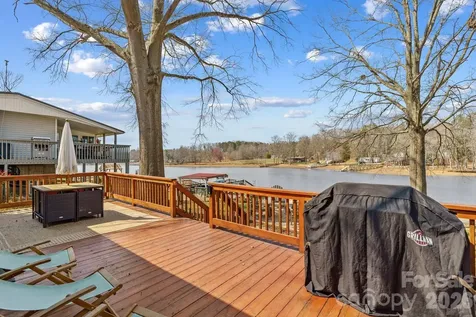 1331 Hickory Point Drive Lexington NC 27292