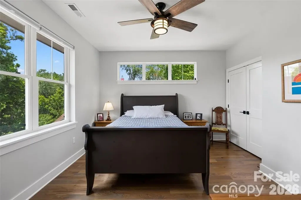 127 Alma Lane Asheville NC 28806