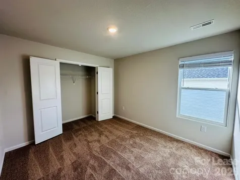 6322 Lowe Lane Charlotte NC 28214
