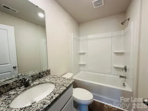 6322 Lowe Lane Charlotte NC 28214