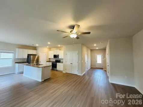 6322 Lowe Lane Charlotte NC 28214
