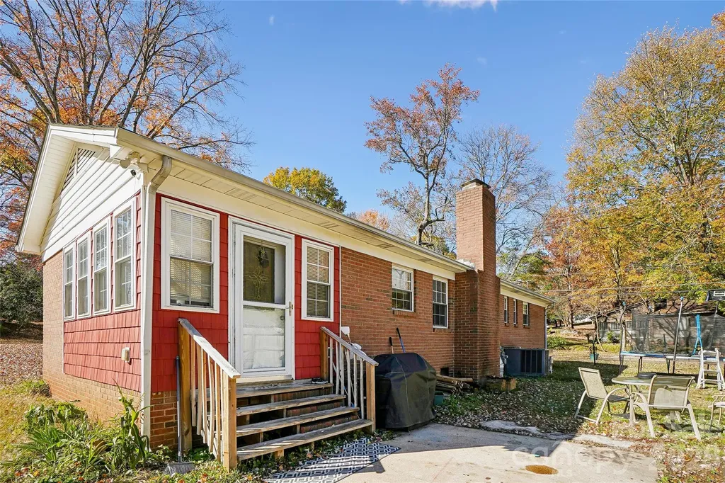 7459 Elwood Drive Charlotte NC 28227