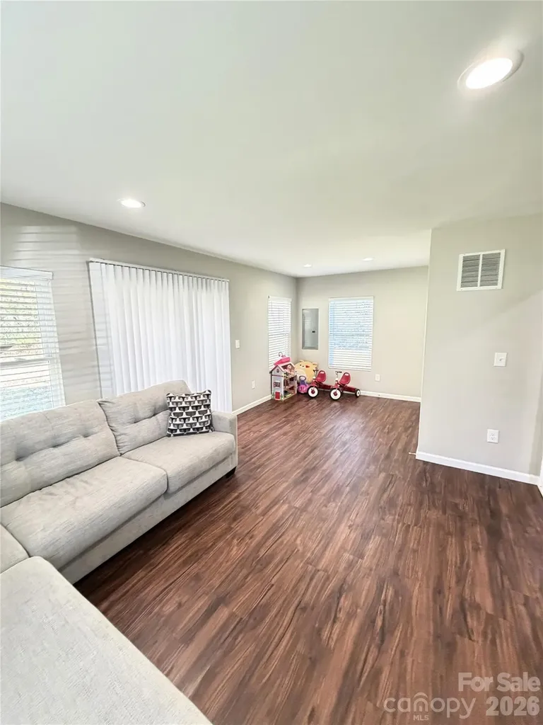 7459 Elwood Drive Charlotte NC 28227