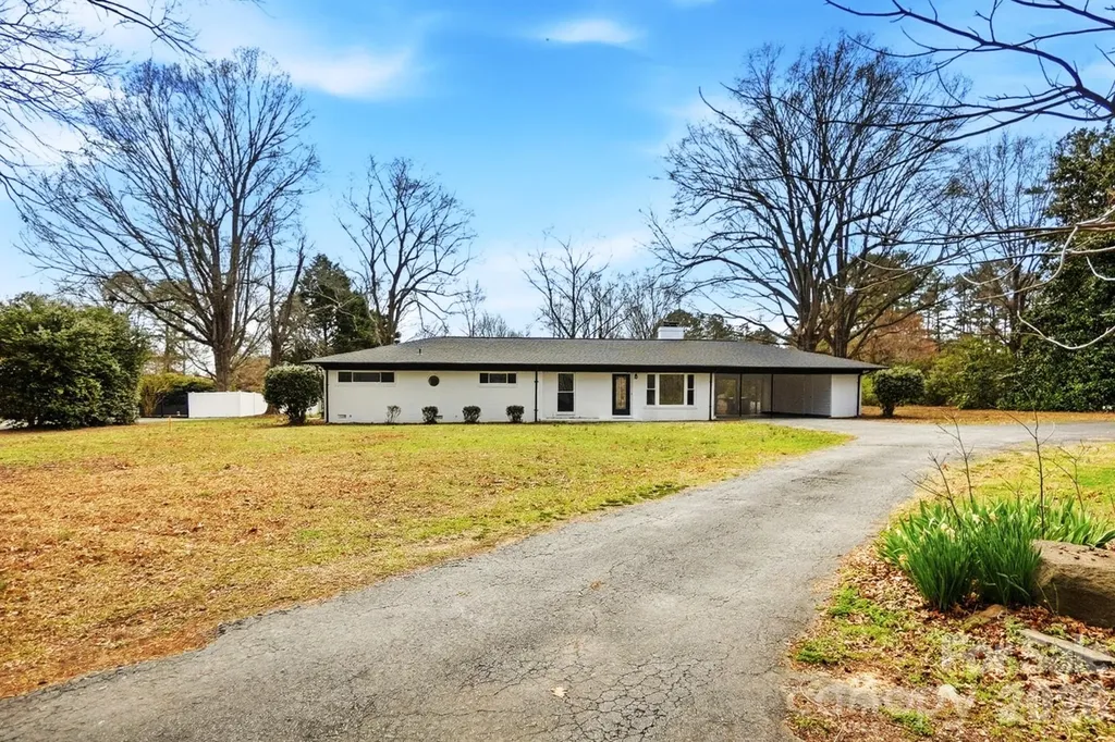 125 Forest Hills Drive Monroe NC 28112