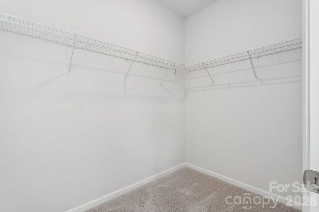 4628 Lakeview Road Charlotte NC 28216
